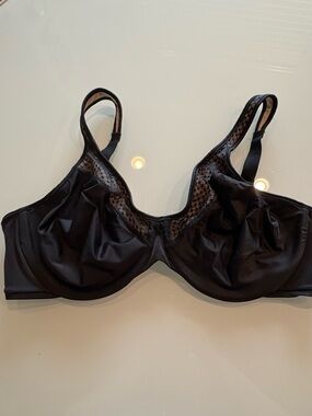 Bali Black Underwire Bra with Lace Overlay Detail, 42D